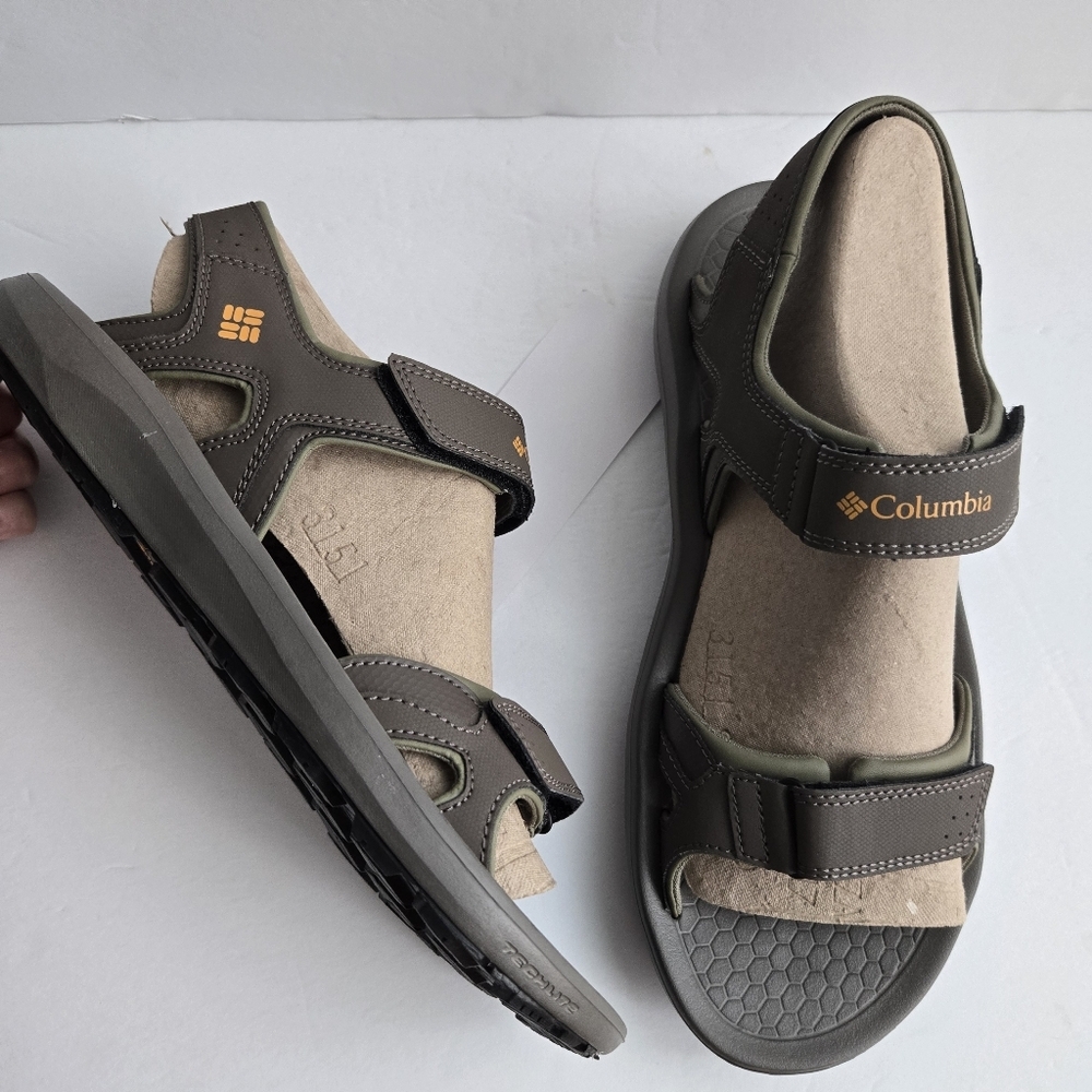 Columbia Tan and Brown Outdoor Sandals